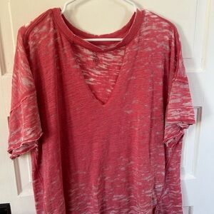 We The Free Pink Patterned V-Neck Tee